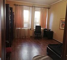 Продам просторную однокомнатную квартиру в самом центре города! ...