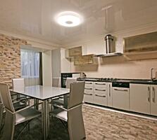 Красивая квартира в кирпичном доме ул. Генерала Петрова/ Гайдара