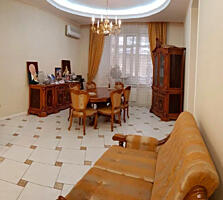 Продам квартиру на Екатерининской площади