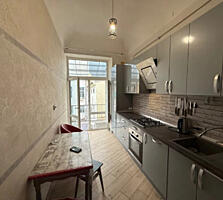 Продам 3-х комнатную квартиру в центре города