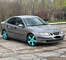 Продаю SAAB на запчасти.