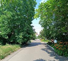 Офицерская: продам участок 9 соток в уютном районе недалеко от моря!