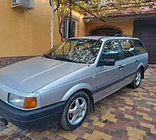 Продам Volkswagen Passat B3 1989г