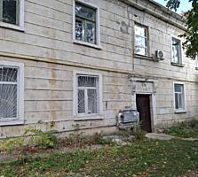 Se oferă spre vânzare un apartament confortabil și luminos.