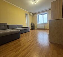 Продам 2-кімнатну квартиру в Центрі