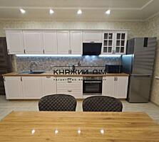 Продаж 3-х кімнатної студіо ,вул.Драгоманова 4 А. Площа 80/34/22 ...