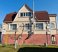 Продаж будинку на ОСОКОРКАХ 210 кв.м. вул. Будівельників, в ...