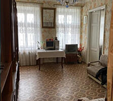 з комнатная в центре!