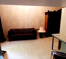 Центр, пр-т Александровский,1 комнатная квартира