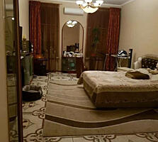 Продам , центр , 3х комнатную квартиру, по ул.Екатерининской