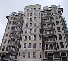 Продам квартиру в историческом центре в новом доме.