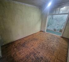 Двусторонняя 3 - комнатная квартира