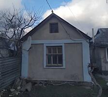 Продается 2 дома на участке 14 соток на станции Буялык, пгт Петровка. 