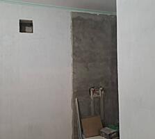 В прродаже однокомнатная квартира в самом центре Суворовского района. 