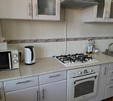 К продаже предлагается очень редкий вариант: просторная двухкомнатная 