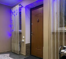 Двухкомнатная коммуна с одним соседом на Столбовой.