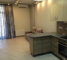 В продаже 1 комнатная в лучшем районе города.