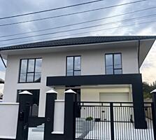 Casă cu 2 niveluri, com. Dumbrava Vă propunem spre vânzare casă cu 2 .