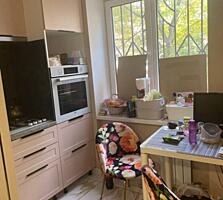 Продается двухкомнатная квартира, расположенная на первом уютном ...