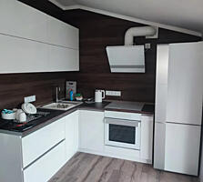 Продам просторную квартиру-студию с евроремонтом в Фонтанке-3