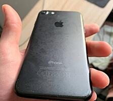 Продам iPhone 7| 128GB| в хорошем состоянии