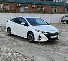 Toyota Prius Prime Европеец, плагин-гибрид, максимальная комплектация
