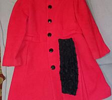 Женские пальто и куртки по 100р!