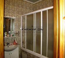 Затишна 1 кім. по вул. Осіння 33. Площа: 50/25/12 кв. м., 3/24 ...