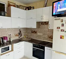 Продам 1-к квартиру в