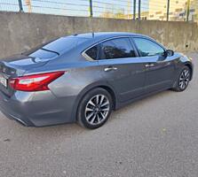 Nissan Altima 2016г. 10200$ торг или обмен с моей доплатой