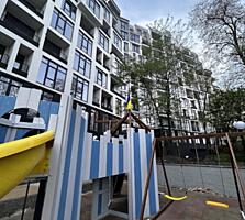 33113. Продаётся просторная однокомнатная ...