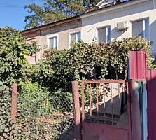 Продам 2-комнатную квартиру на ул. Блока, угол ул. Умова