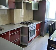 Продам 4-х комнатную квартиру на Академика Заболотного.