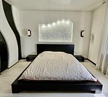 Продам квартиру 49 кв. м., 10/10, ул. Марш. Говорова/Армейская.