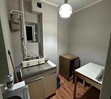 1-комн. малогабаритная квартира 3/4.Свои кухня и с/у. Балка, Тернополь