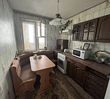 Продается большая 4-комнатная квартира в Днестровске р-н Западный