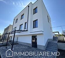 Duplex cu 2 niveluri, or. Ialoveni Vă propunem spre vânzare duplex cu 