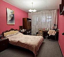 Продаётся 2-х комнатная квартира на Героев Пограничников.