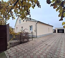 Продам комфортний будинок у тихому селі Трояндове»