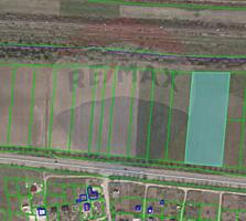 Teren de vânzare, 106 ari, prima linie