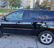 Продается хороший надежный автомобиль