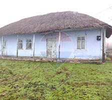 Casă bătrânească cu 3 camere de vânzare în satul Hîrbovăț, r. Anenii N