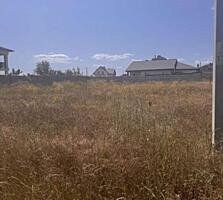 Предлагается к продаже большой участок под строительство жилого дома, 