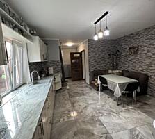 Капитальный 2х этажный дом у Днестра!