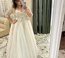 Продам свадебное платье 50-52р