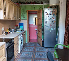 Продам квартиру на земле (пол дома) в центре Одессы (ул.Пироговская)