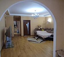 Продам 2-х комнатную квартиру с ремонтом в самом центре Одессы