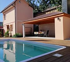 Продаётся дом с бассейном и баней в Черноморке!