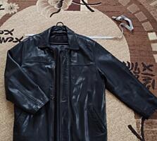 Кожаная куртка.