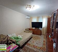 Продается просторная 2 к. квартира на Балке